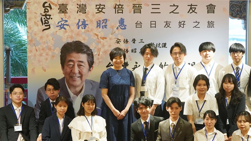 遺孀昭惠抵台！哽咽曝「安倍生前2遺願」