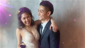 熊熊與老公在戶政事務所公證時的畫面。（圖／翻攝自熊熊YouTube）