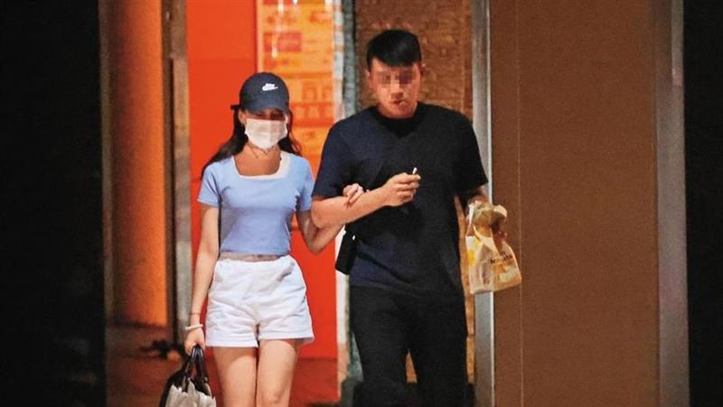 最美里長祕戀開房間2小時　男伴身分曝光