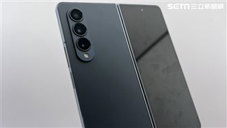 三星摺疊機下週登場！官方：比前代更輕薄