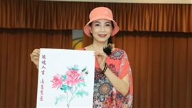 資深女星凌蕙蕙外型明豔。（圖／記者邱榮吉攝）