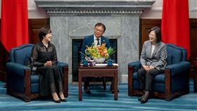 蔡蔡英文總統今（19）日接見日本前首相安倍晉三夫人安倍昭惠女士訪台團。（圖／總統府提供)