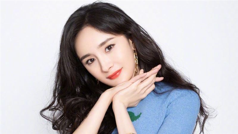 楊冪考古照流出！網讚：非主流年代美女