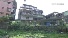 黃國昌蓋到滿出來！議員分析5層宅「超級違建」