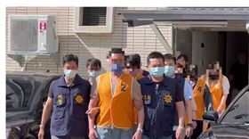 台中七期成為博弈集團最愛，刑事局查獲大型賭博機房。（圖／翻攝畫面）