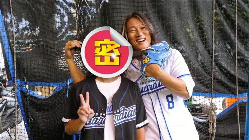 漏網鏡頭／他激似韓哥　本尊一看喊這句話