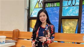 王子症女作家挨轟！小商人揭暗黑內幕嗆「閉嘴」：一看就頭腦沒料