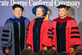 蘇姿丰與林奇宏、王蒞君合影