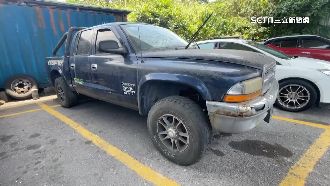 車牌被註銷遭拖吊　車主：沒單據不知哪領