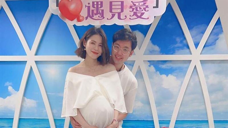 昨才登記結婚　蘿莉塔驚認：可以撐多久