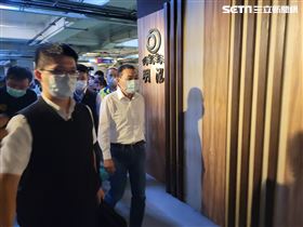 新北市,板橋,新埔捷運站,冷氣,墜落,政大,高材生