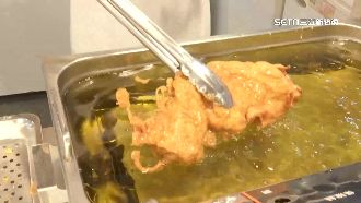 解決缺工危機　業者推出「雞排AI販賣機」