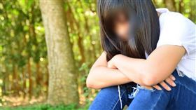 ▲83歲住持被指控猥褻遭警方逮捕。（示意圖／PIXABAY）