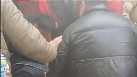 中國山東鬧婚（圖／翻攝自極目新聞）