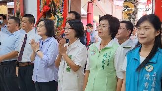 力挺挑戰謝衣鳳　蔡英文首為吳音寧站台