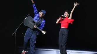 李心潔唱一半⋯男星衝上台認：心裡有感覺