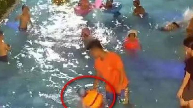 男童泳池溺水…救生員救5次！嘸看家長人