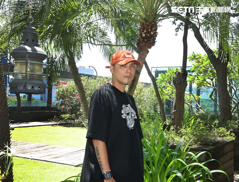 嘎嘎（潘俊佳）三立新聞網專訪。（圖/記者邱榮吉攝影）