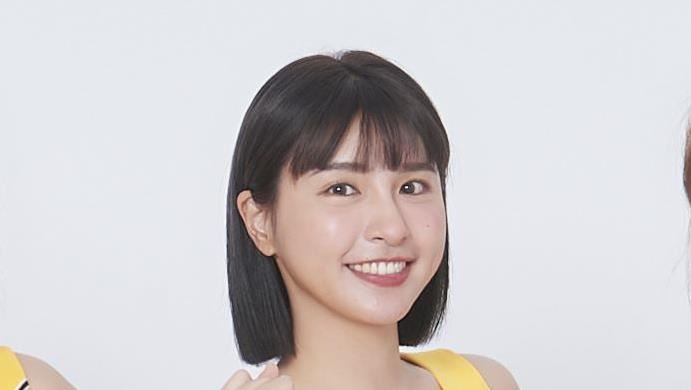 峮峮率17啦啦隊正妹赴日 公開超香合照