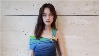 37歲女星爆「未婚懷孕」摸肚反胃畫面流出