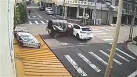 苗栗公館鄉，大東路與忠孝路口，半年超過10次車禍(圖／翻攝畫面)