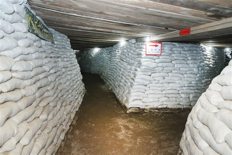 漢光39號演習淡水八里海岸步戰聯合作戰，地下掩體。（圖/記者邱榮吉攝影）