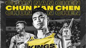 國王延長約綁陳俊男。（圖／新北國王提供）