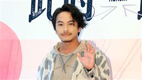 楊銘威出席戲劇「此時此刻」。（記者邱榮吉/攝影）