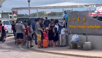 杜蘇芮來襲！澎湖旅客提早返台擠爆輪船