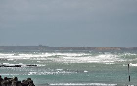 颱風朝澎湖前進  嚴禁民眾觀浪、垂釣