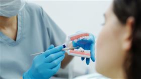 台灣牙醫真的過剩？國際牙醫校友會提數據：應增加牙醫人數