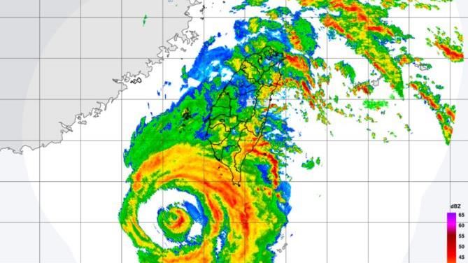高雄、屏東注意！颱風主環流快碰到陸地