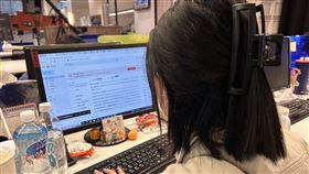 上班、鯊魚夾、辦公室、公司、工作（圖／資料照）