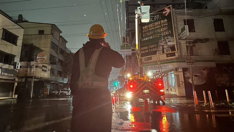 杜蘇芮3天33萬戶停電　6801戶待、搶修中