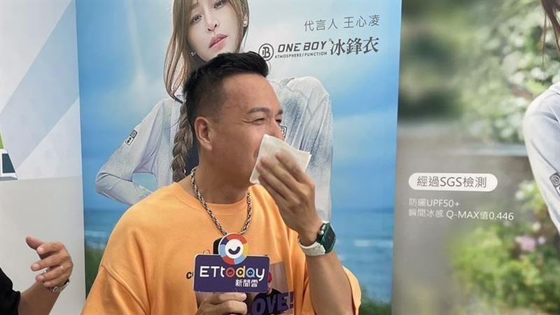 遭康康爆前女友剛離婚　小鐘嚇到噴汗說了