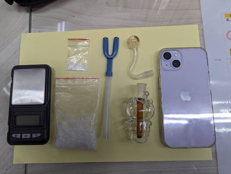 台中毒蟲爸媽完全不管家中還有幼兒,竟就在孩子面前吸毒,導致孩子的毛髮也驗出高濃度安非他命。(示意圖/資料照)