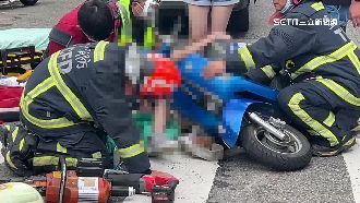 獨／車疑急轉彎撞騎士　目擊：輪胎輾上去