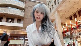 「純欲女神」馮子紜接受《三立新聞網》專訪。（圖／馮子紜提供）