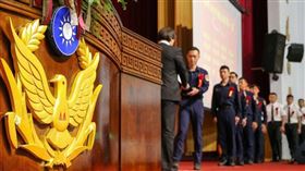 警專,養網軍,爭伙食費,遠距教學,帶風向,總隊長,網巡小組,因公涉訟,公帑,隊職官,投訴管道