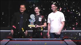 台灣撞球好手柯秉中在菲律賓鯊魚國際9號球公開賽，擊敗地主菲律賓名將費里希安諾，拿下個人本季第2座冠軍。（圖／擷取自Matchroom Pool YT頻道）