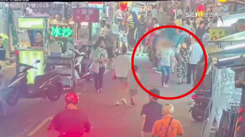 獨／夜市內警匪追逐戰　通緝犯跑太累落網