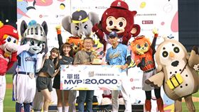  ▲林立拿下明星賽首戰MVP。（圖／CPBL中華職棒大聯盟提供）