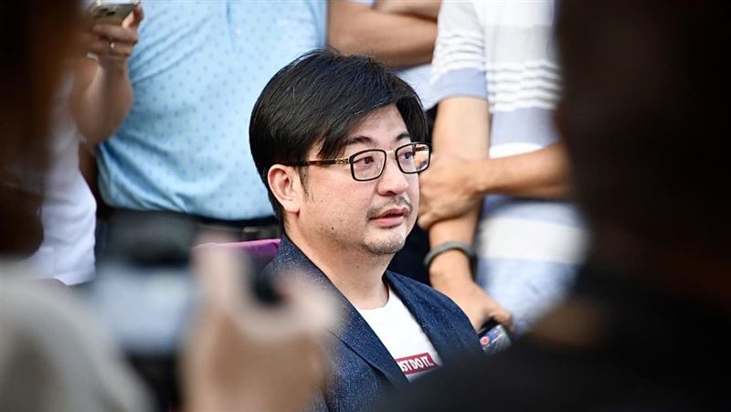 國民黨主席之爭再減1　謝典林宣布退選