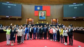 立法院 臨時會 (圖/翻攝游錫堃臉書)