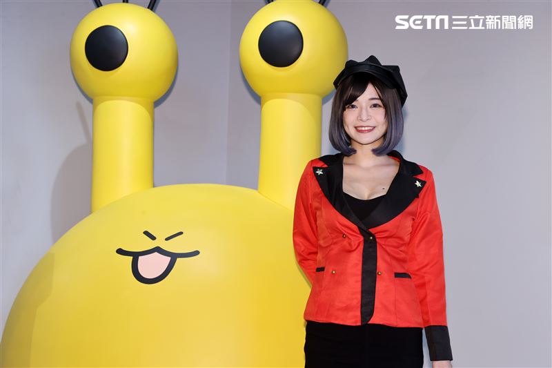 郭鬼鬼出席藝術展認有女兒，首揭懷孕遭家暴黑歷史並公開孩子爸身份。（圖/記者邱榮吉攝影）