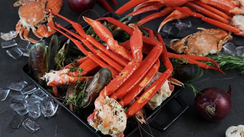 88節爽吃松葉蟹!對中身分證兩碼第二人5折