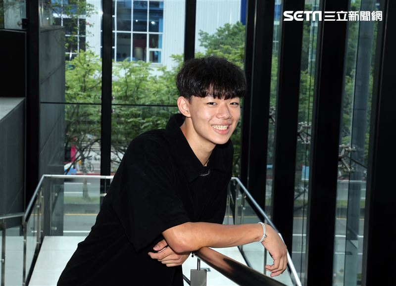 童星闕小佑三立新聞網專訪。（圖/記者邱榮吉攝影）