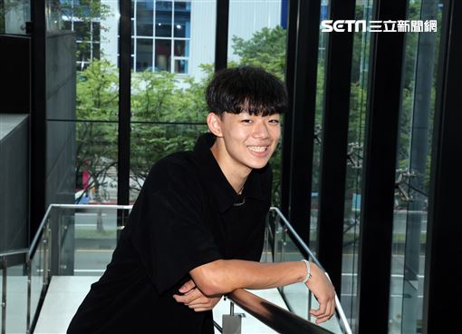 童星闕小佑三立新聞網專訪。（圖/記者邱榮吉攝影）