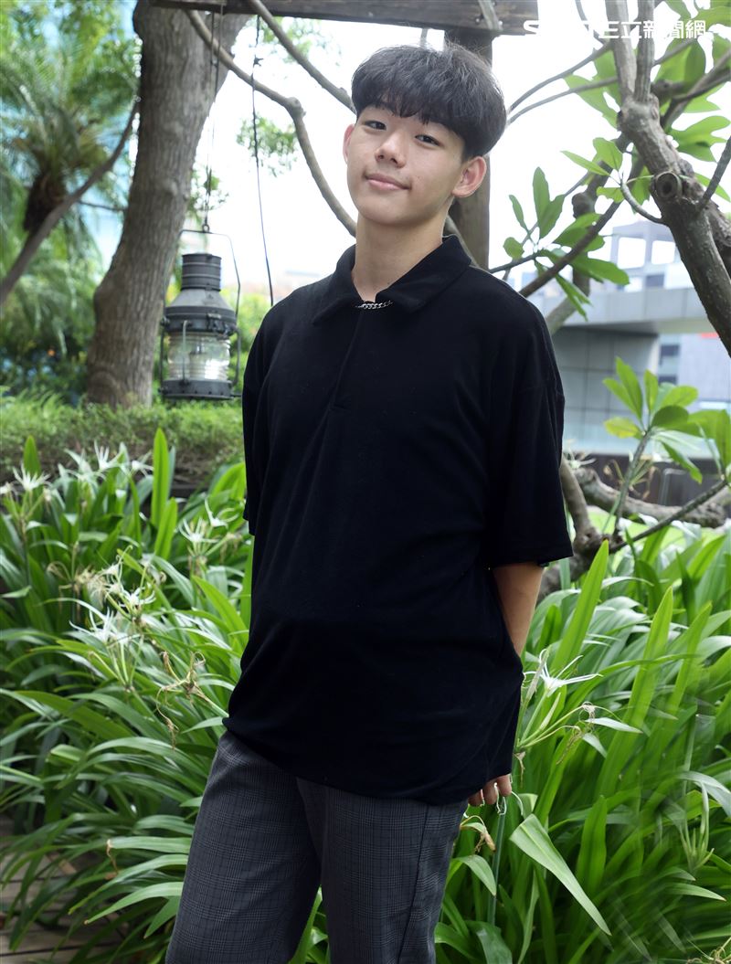 童星闕小佑三立新聞網專訪。（圖/記者邱榮吉攝影）