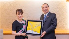 侯友宜訪問日本見到翁倩玉。(圖/翻攝自侯友宜臉書)